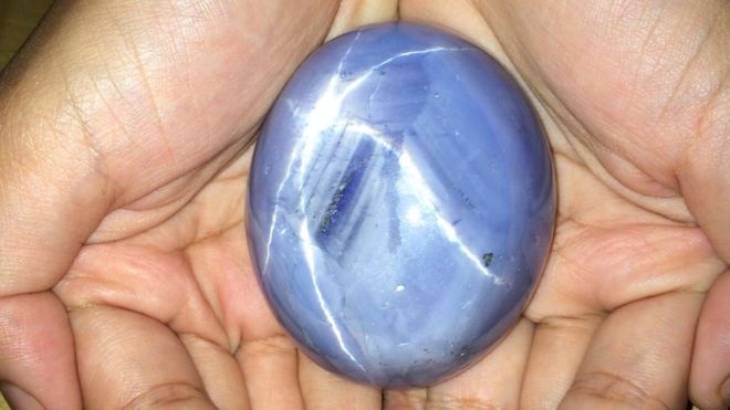 World’s largest blue star sapphire ‘found in Sri Lanka’